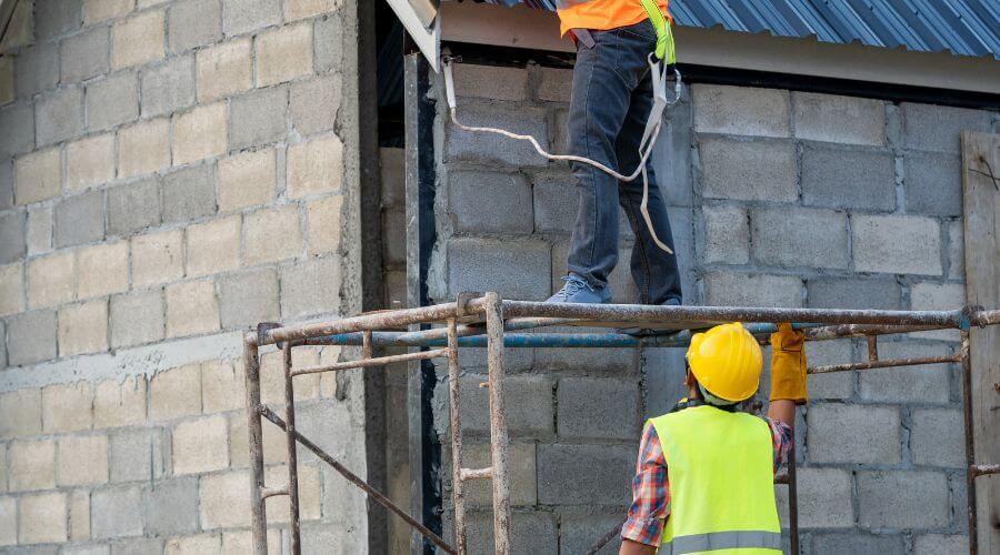 Professional New roof installation in Detroit, AL